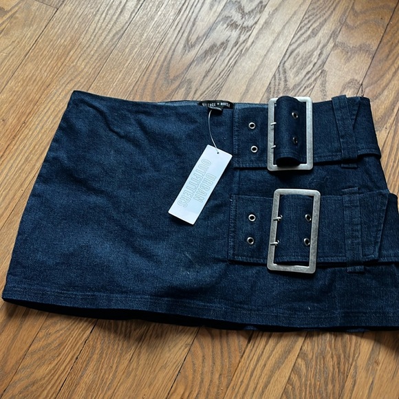 Urban Outfitters Pants - NWT Urban Outfitters Skort Navy Blue denim Size Medium, large buckles